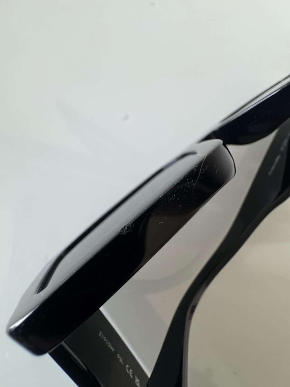 Louis Vuitton Black Clash Low Square Sunglasses with Silver LV Emblem - Picture 14 of 16